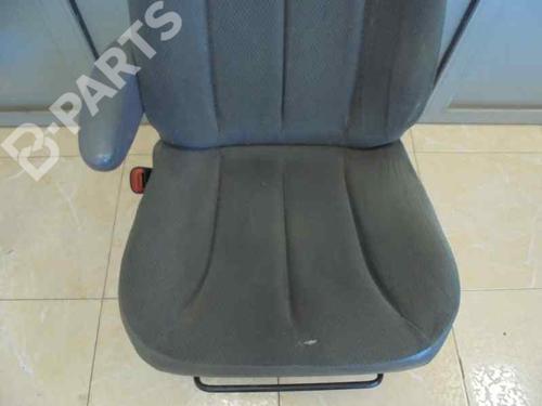 Left front seat CHRYSLER VOYAGER IV (RG, RS) 2.5 CRD | BP2484736C15 