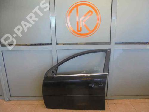 Used Left front door OPEL VECTRA C (Z02) 1.9 CDTI (F69) (120 hp) 2493097