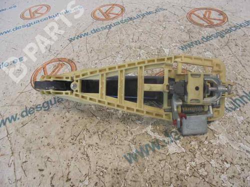Klamka zewnętrzna drzwi przednich lewych OPEL VECTRA C (Z02) 1.9 CDTI (F69) | BP2496386C128 