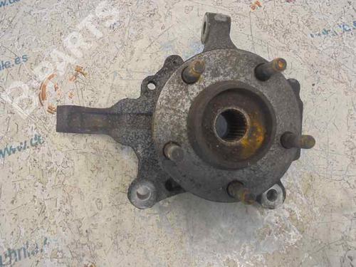 Used Left front steering knuckle CHRYSLER VOYAGER IV (RG, RS) 3.3 Flex-Fuel (174 hp) 2496514