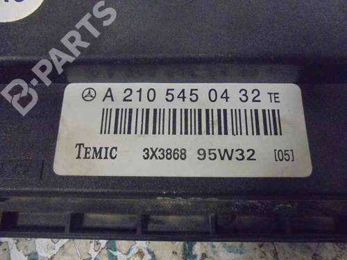Comfort control module MERCEDES-BENZ E-CLASS (W210) E 300 D (210.020) | BP2488386M56 