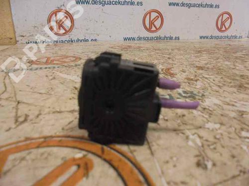 Headlight switch MERCEDES-BENZ E-CLASS (W210) E 300 D (210.020) | BP2483452I24 