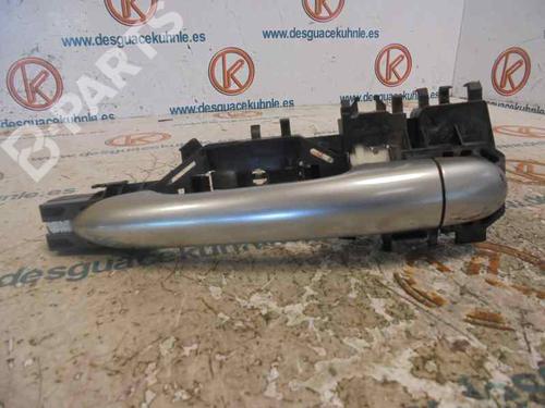Used Front right exterior door handle RENAULT SCÉNIC II (JM0/1_) 1.9 dCi (JM0G, JM12, JM1G, JM2C) (120 hp) 2484622
