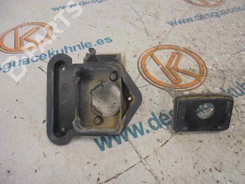 Used Tailgate handle PEUGEOT 406 (8B) 2.1 TD 12V (109 hp) 2453653