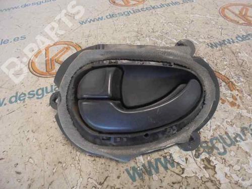 Venstre bagtil invendig håndtag PEUGEOT 406 (8B) 2.1 TD 12V | BP3219787I15 