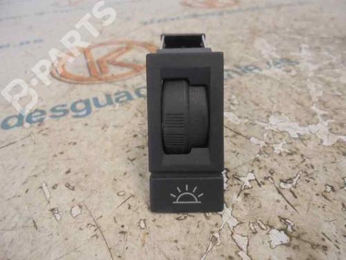 Used Headlight switch PEUGEOT 406 (8B) 2.1 TD 12V (109 hp) 2488599