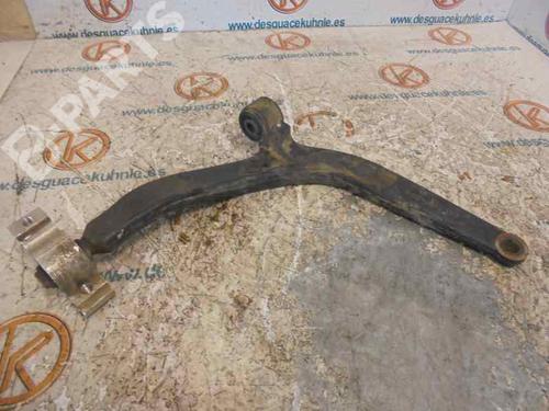 Used Right front suspension arm PEUGEOT 406 (8B) 2.1 TD 12V (109 hp) 2476711