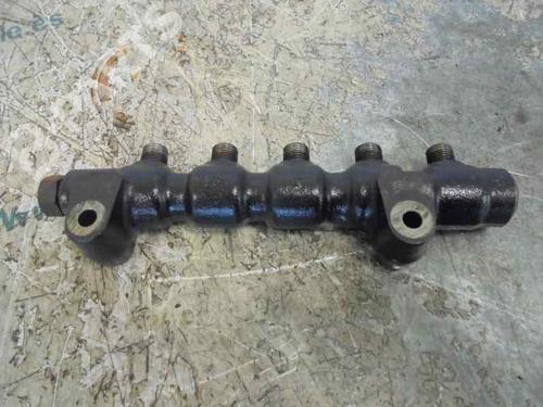 Used Injection rail PEUGEOT 207 (WA_, WC_) [2006-2015]  2445533
