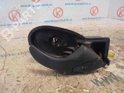 Used Front right interior door handle FORD FOCUS I (DAW, DBW) 1.8 TDCi (100 hp) 3219988