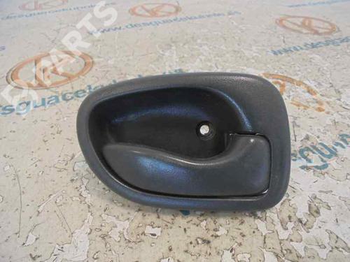 Used Rear right interior door handle HYUNDAI ACCENT I (X-3) [1994-2002]  3219972