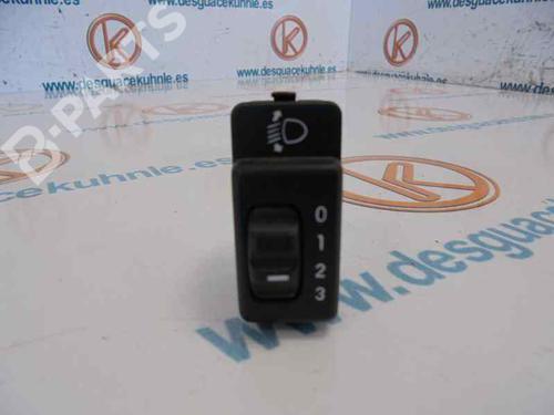 Used Headlight switch OPEL VECTRA A Hatchback (J89) 1.8 i Cat (F68, M68) (90 hp) 2460234