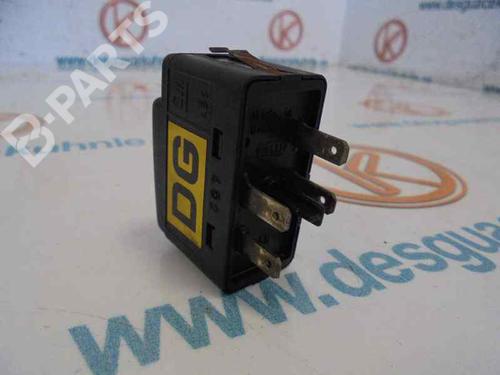 Headlight switch OPEL VECTRA A Hatchback (J89) 1.8 i Cat (F68, M68) | BP2460234I24 