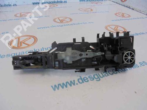 Rear right exterior door handle RENAULT MEGANE II Saloon (LM0/1_) 1.9 dCi (LM0G, LM1G, LM2C) | BP2465976C130 