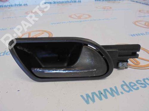 Højre bagtil invendig håndtag VW GOLF V (1K1) [2003-2010]  3220034