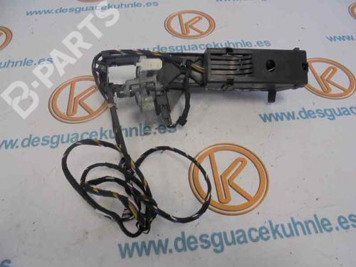 Front left exterior door handle MERCEDES-BENZ S-CLASS (W220) S 400 CDI (220.028, 220.128) | BP2459273C128 