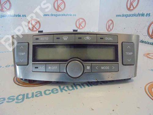 Used Climate control TOYOTA AVENSIS (_T25_) 2.0 D-4D (ADT250_, ADT250R) (126 hp) 2484239
