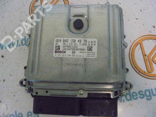 Centralita motor MERCEDES-BENZ E-CLASS (W211) E 280 CDI (211.020) (190 hp) 2488900