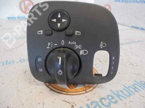 Used Switch MERCEDES-BENZ C-CLASS (W203) [2000-2007]  2518965