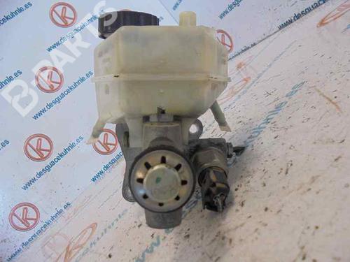 Brake master cylinder MERCEDES-BENZ C-CLASS (W203)  | BP2518956M77 