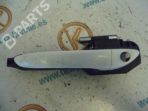 Used Front left exterior door handle HYUNDAI i10 II (BA, IA) 1.0 (67 hp) 2463626