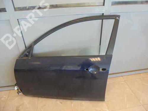 Used Left front door NISSAN PRIMERA Hatchback (P12) [2002-2025]  2453465