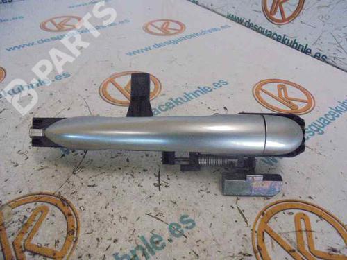 Maniglia esterna anteriore destra RENAULT LAGUNA II (BG0/1_) 1.9 dCi (BG1A, BG1V) (130 hp) 8200452520 | 8200452520 |