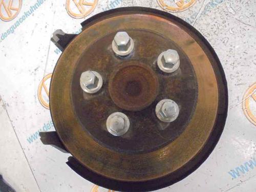 Used Left rear steering knuckle CHRYSLER VOYAGER IV (RG, RS) [1999-2008]  2538767