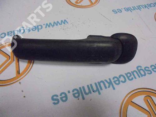 Used Front right exterior door handle NISSAN TERRANO II (R20) 2.7 TDi 4WD (125 hp) 2493370
