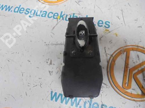 Used Right front window switch HYUNDAI COUPE I (RD) 1.6 16V (116 hp) 2472386