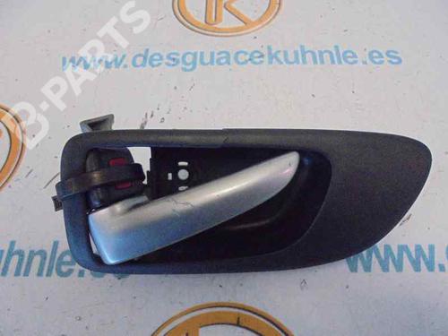Venstre foran invendig håndtak MAZDA 3 Saloon (BK) 1.6 DI Turbo (BK12Y) (109 hp) 3220078