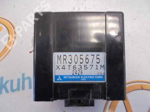 Used Electronic module MITSUBISHI PAJERO III (V7_W, V6_W) 3.2 Di-D (V68W) (160 hp) 2687454