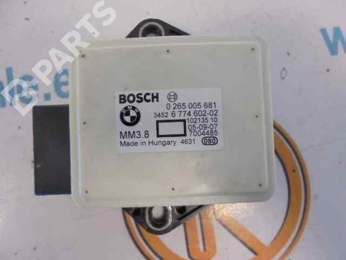 Used Electronic sensor BMW 5 Touring (E61) 525 d (197 hp) 2848401