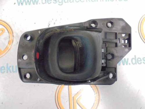 Used Front left interior door handle FIAT PANDA VAN (312_, 519_) 1.2 LPG (312CXA1A) (69 hp) 3220088