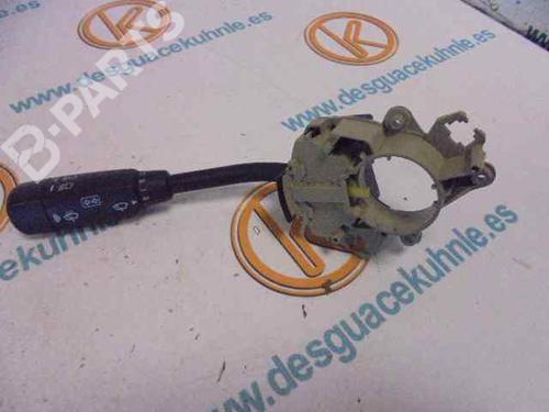 Used Steering wheel controls MERCEDES-BENZ CLK (C208) CLK 200 (208.335) (136 hp) 2848323