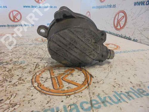 Used Vacuum pump RENAULT MASTER II Van (FD) [1997-2013]  3131794