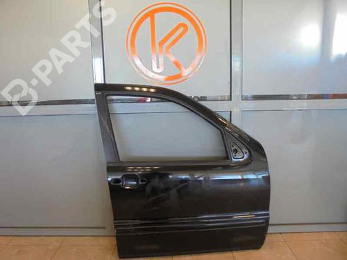 Used Right front door MERCEDES-BENZ M-CLASS (W163) ML 320 (163.154) (218 hp) 3145143
