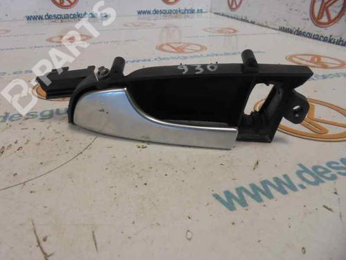 Used Front left interior door handle AUDI A3 (8P1) 1.9 TDI (105 hp) 3220143