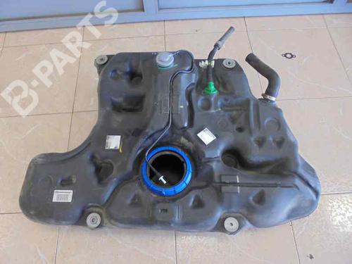 Réservoir de carburant TOYOTA AVENSIS Saloon (_T27_) 2.0 D-4D (ADT270_) (126 hp) 3235541