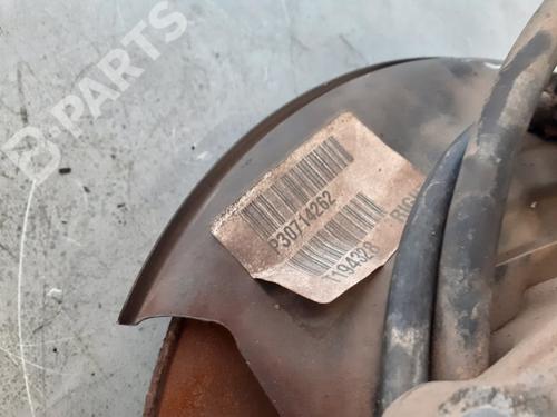 Right rear steering knuckle VOLVO S60 I (384)  | BP8231961M28 