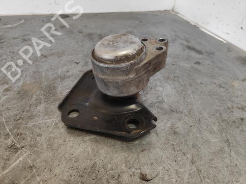 Used Engine mount FORD FIESTA V (JH_, JD_) 1.6 16V (100 hp) 27303051