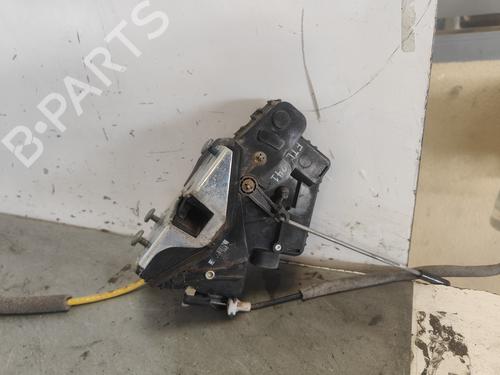 Fechadura frente esquerda BMW 3 (E46) 320 d (136 hp) 31157188