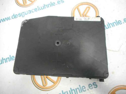 Fuse box RENAULT MEGANE II Saloon (LM0/1_)  | BP2479615E1 