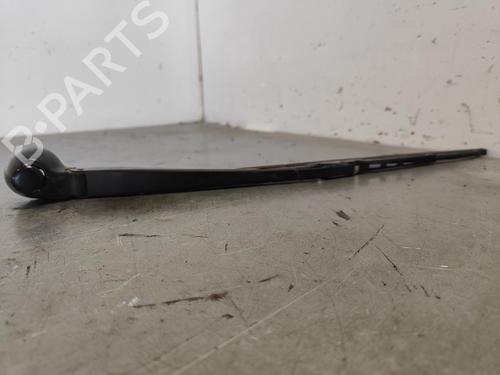 Used Rear windshield wiper arm VW GOLF IV (1J1) [1997-2008]  16854391