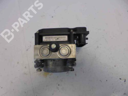 Used ABS pump RENAULT CLIO III (BR0/1, CR0/1) [2005-2014]  5269047