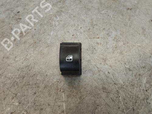 right-front-window-switch-fiat-500l-351_-352_-2012-33694760 main image