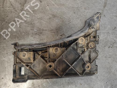 Front bumper bracket AUDI A4 B5 Avant (8D5) 2.5 TDI | BP31156035C158
