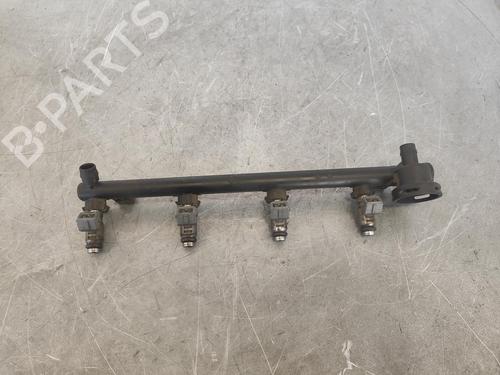 Used Injection rail RENAULT MEGANE I Coach (DA0/1_) [1996-2003]  13241810