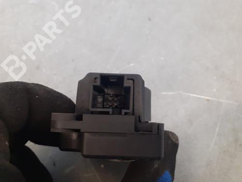 Heater blower motor FORD MONDEO III Saloon (B4Y) 2.0 TDCi | BP8877169M62 
