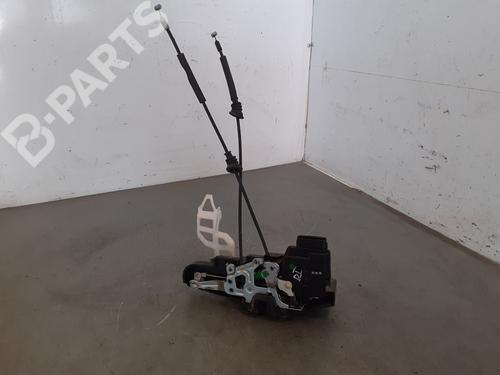 Used Front left lock KIA CARENS III MPV (UN) [2006-2013]  10418118
