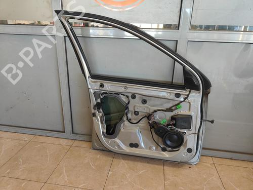 Left front door VOLVO XC90 I (275)  | BP12938974C2 